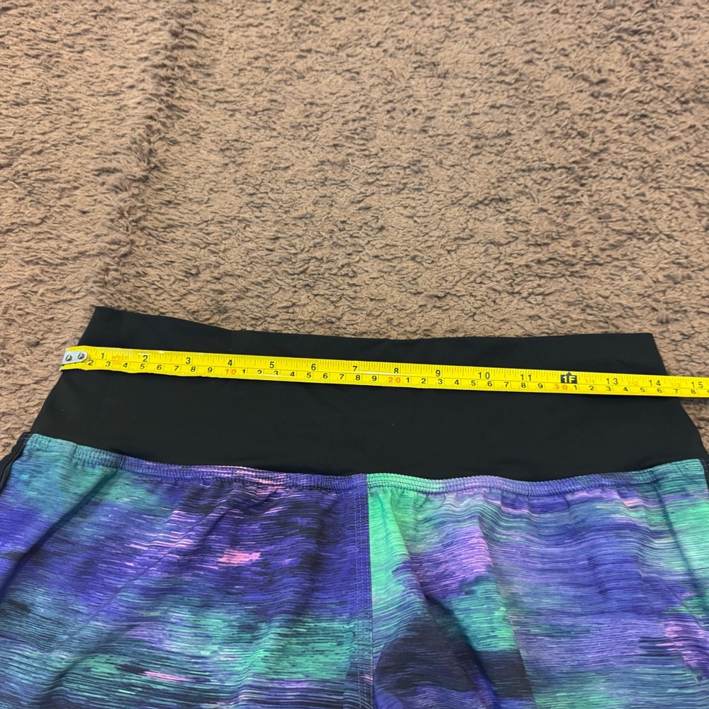 Lululemon Drop It Low Run Shorts Rio Nights Multi Purple Roll Waist Mid Rise 8 - Picture 6 of 9